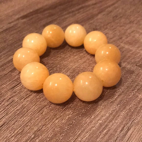 Jewelry - Yellow Jade Bracelet