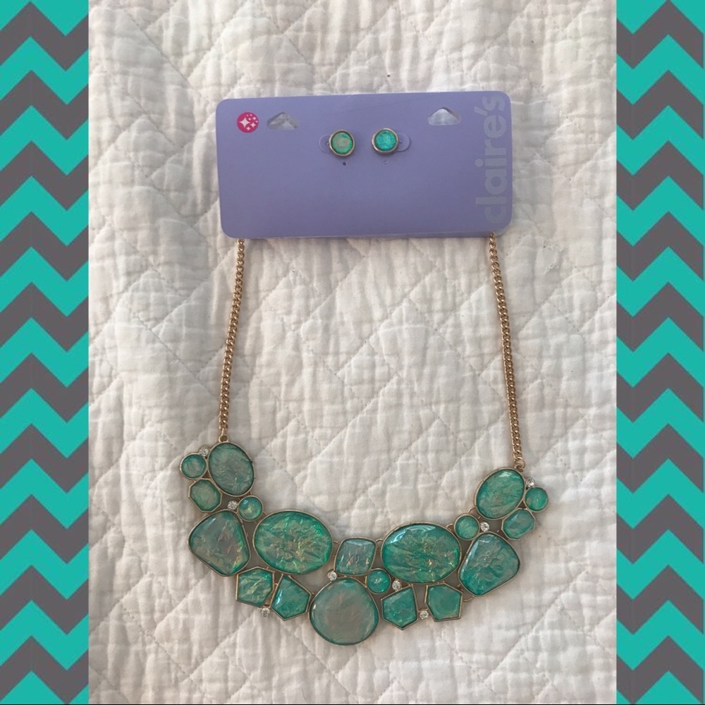 Claire's turquoise earrings and necklace set