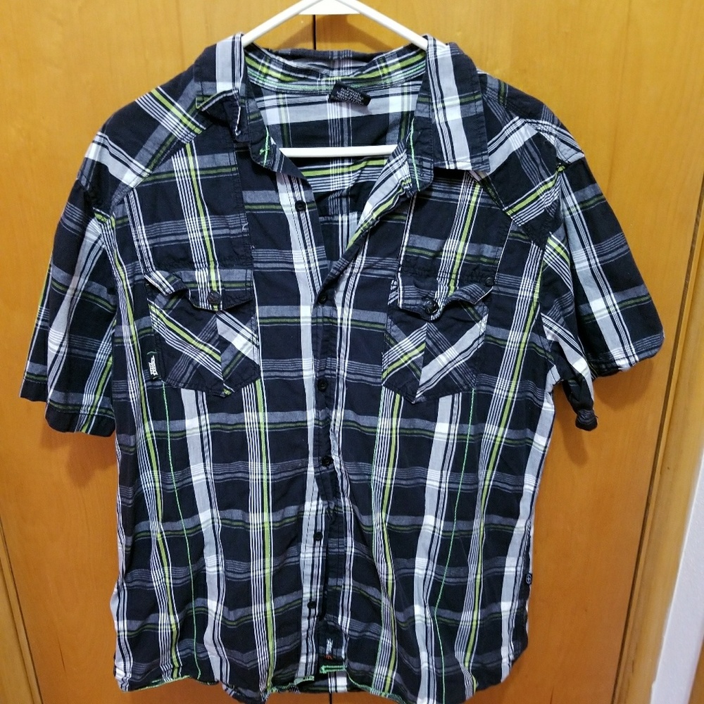 No Fear, short sleeve flannel