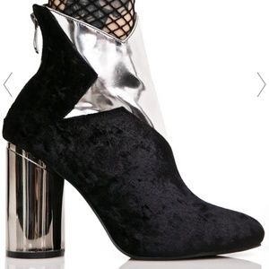 Starship Metallic Booties