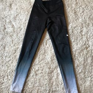 Nike leggings