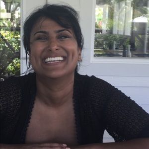 Meet your Posher, Mina