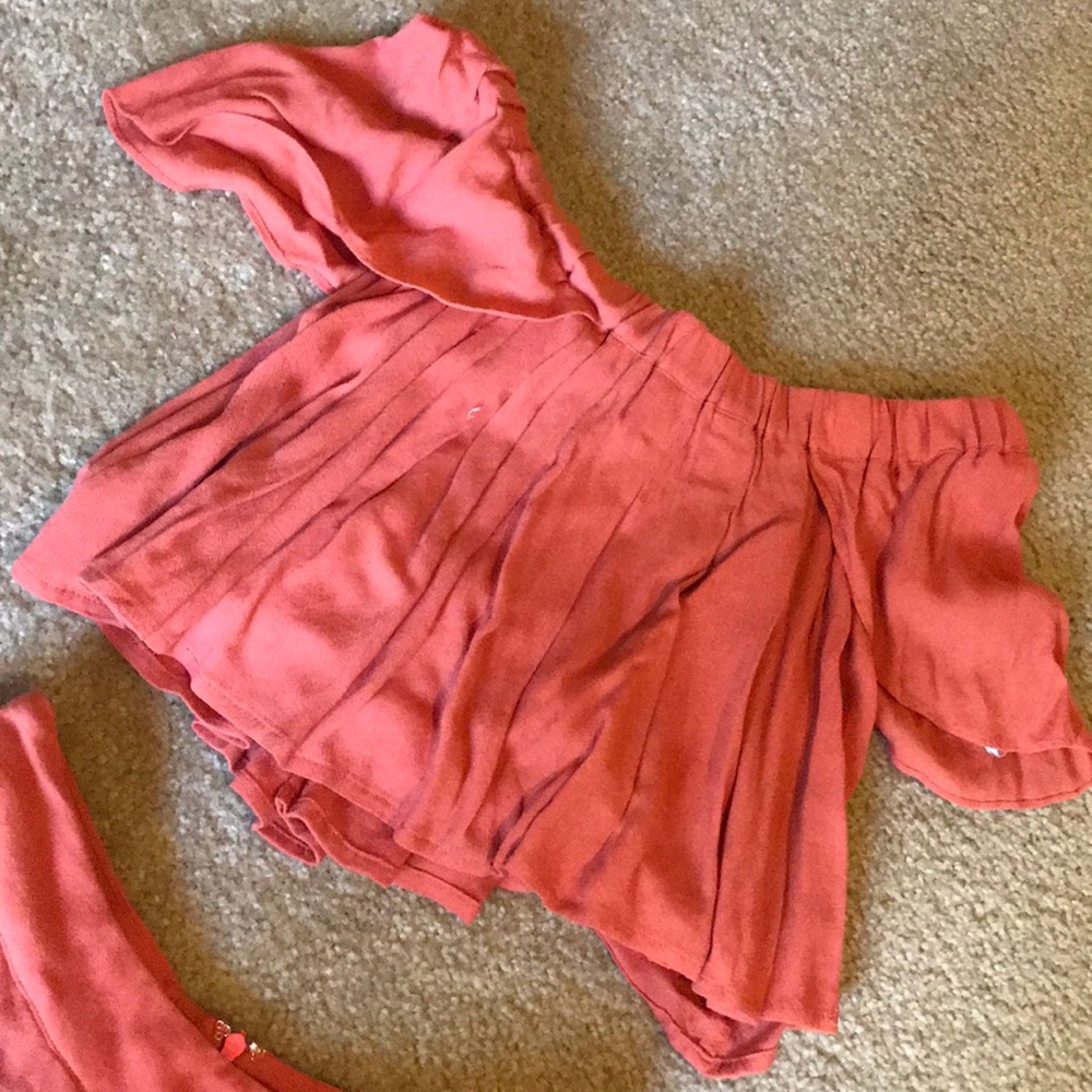 Peach Set - Picture 2 of 3
