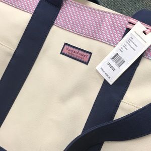Vineyard Vines XL Tote/Diaper Bag