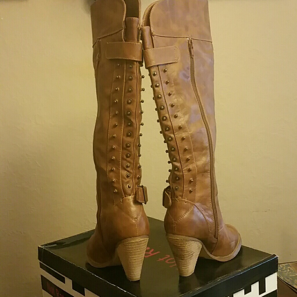 Not Rated size 5 - Picture 2 of 4