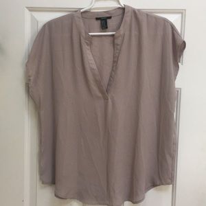 Flowy business casual blouse