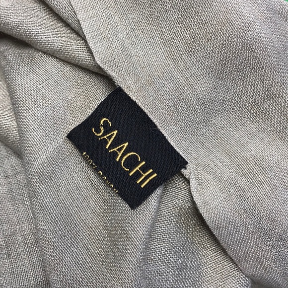 SAACHI Rose Golden Scarf NWOT - Picture 5 of 5