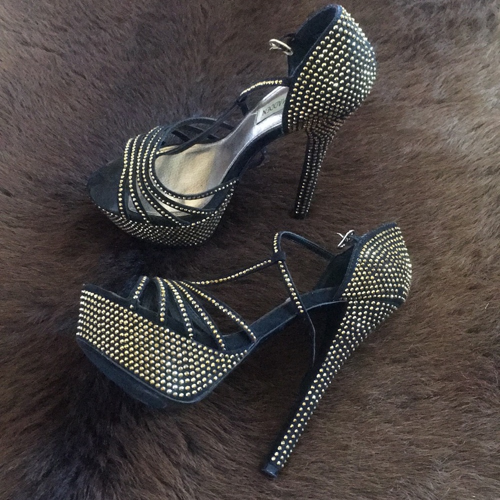 Steve Madden black/gold platform heels size 7.5