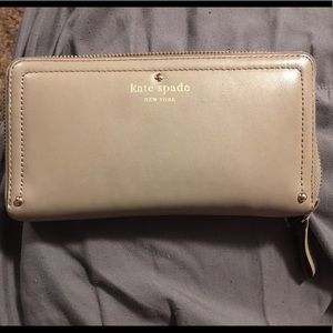 Kate Spade ♠️ Wallet