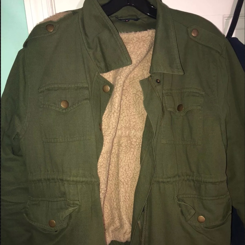 Brandy Melville Army Green fur lined jacket