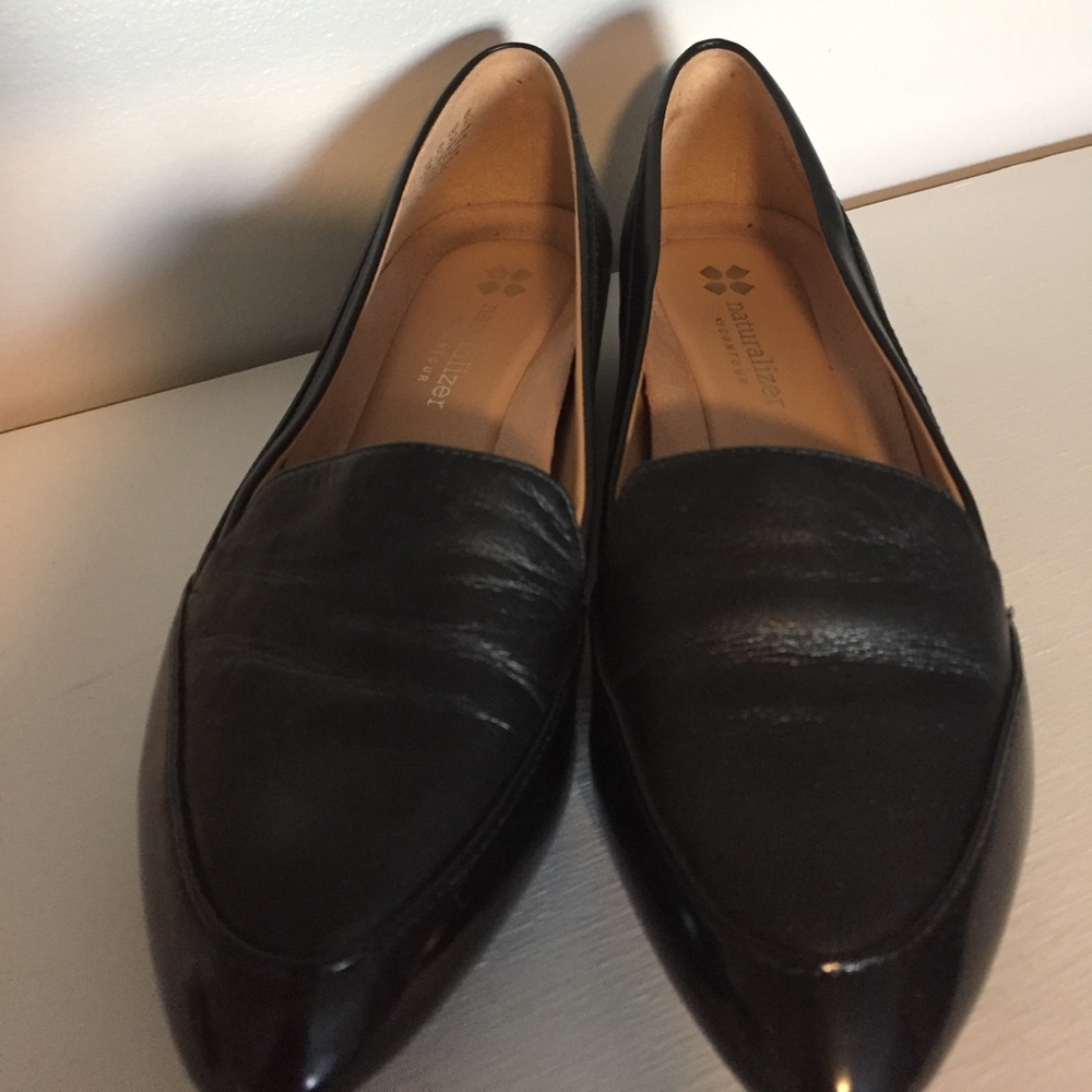 Black flats