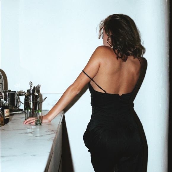 Jumpsuit Diaries - Picture 4 of 4