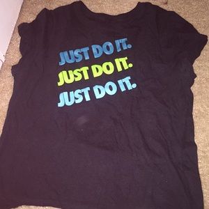 NIKE tee