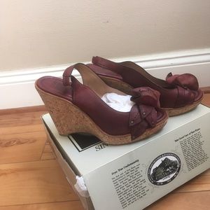 new Frye wedge sandals, “pepper leaf sling”
