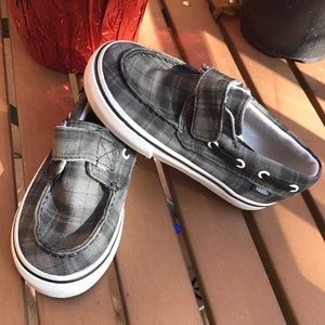 Boys vans boat shoe sneakers