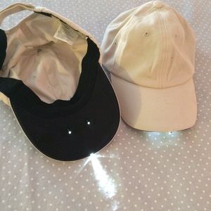 🆕 Pair of lighted baseball caps—see hands-free!