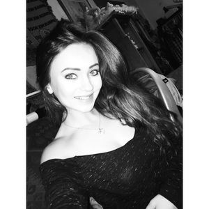 Meet your Posher, Jennifer