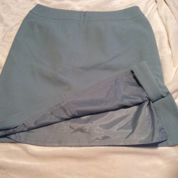 Harve Bernard size 16 women's wool skirt - Picture 2 of 2