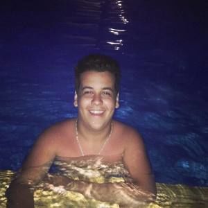 Meet your Posher, Hamzeh