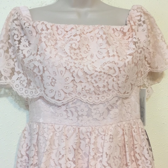 X SOLD X Eliza J Blush Off Shoulder Lace Dress - Picture 6 of 8