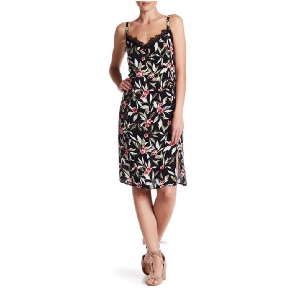 Bobeau Floral Lace Trim Dress Size Small