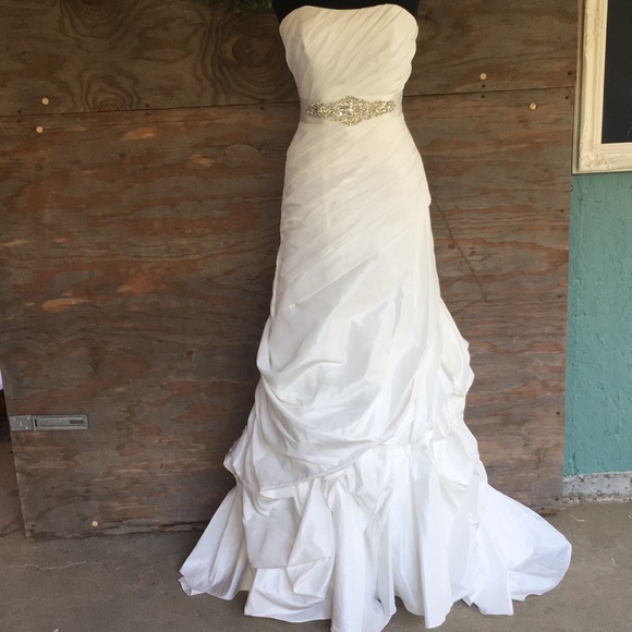 🆕 Couture Collection gown - Picture 2 of 8