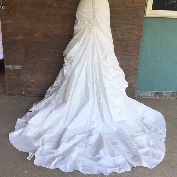 🆕 Couture Collection gown - Picture 6 of 8