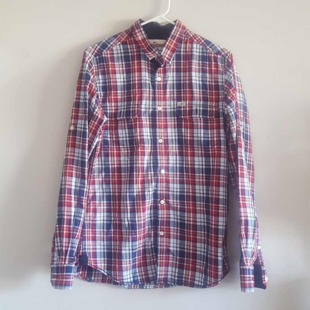 The Roadster Mens Checked 100% Cotton Casual Shirt