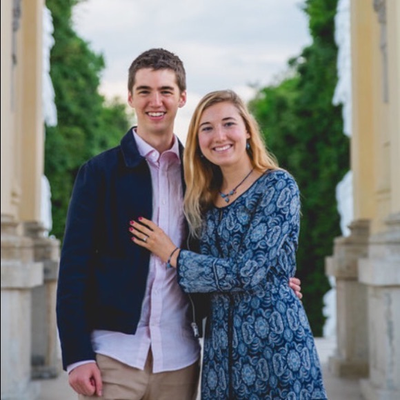 Meet your Posher, Hannah - Picture 1 of 1