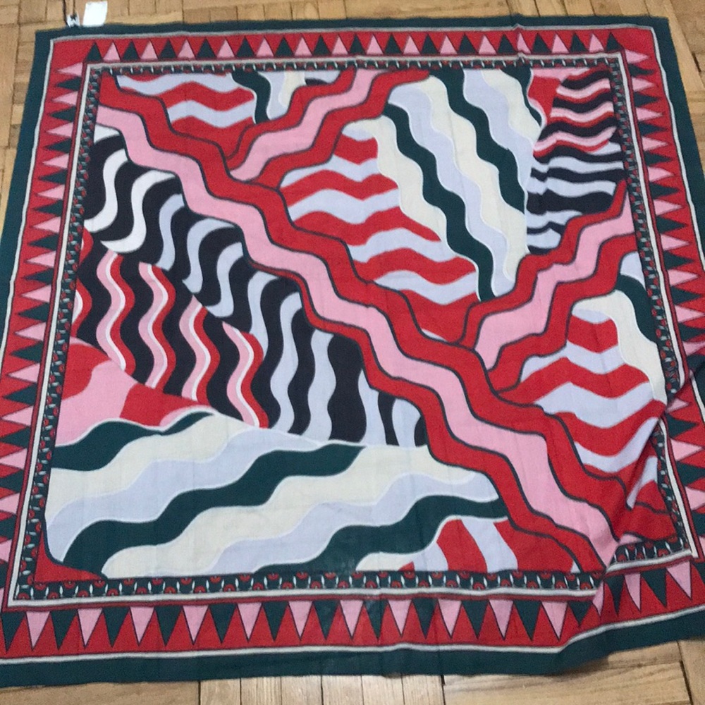 Authentic super large Missoni scarf NWOT