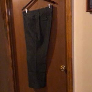 Lee Platinum Label no-gap waistband.