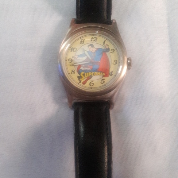 Watch - Picture 2 of 3