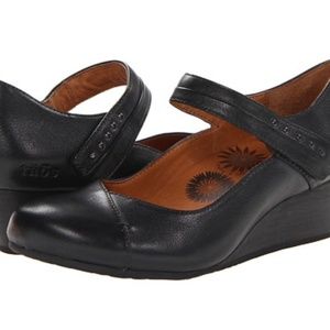 Taos Urge Wedge Mary Janes Shoes