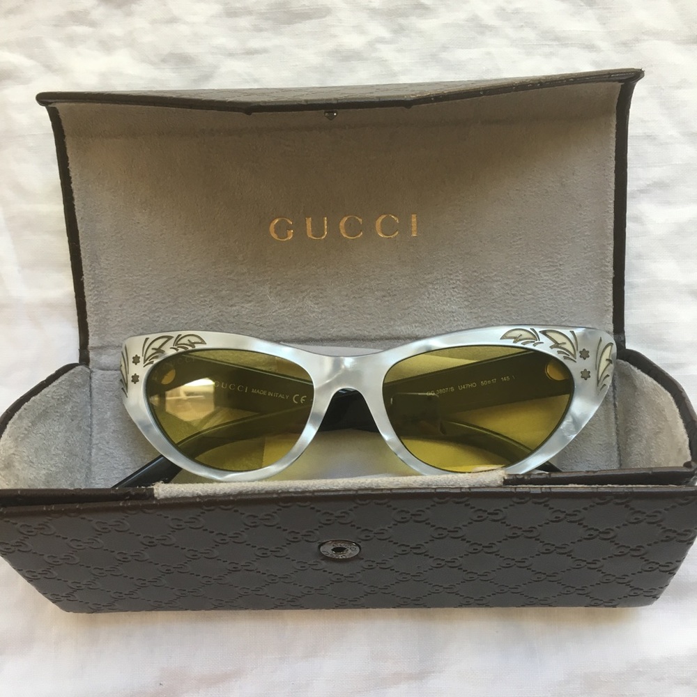 Gucci pearlized cat eye acetate sunglasses
