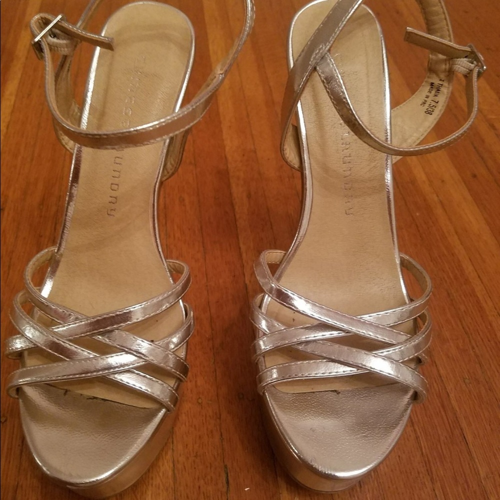 Chinese Laundry Tippy Tops