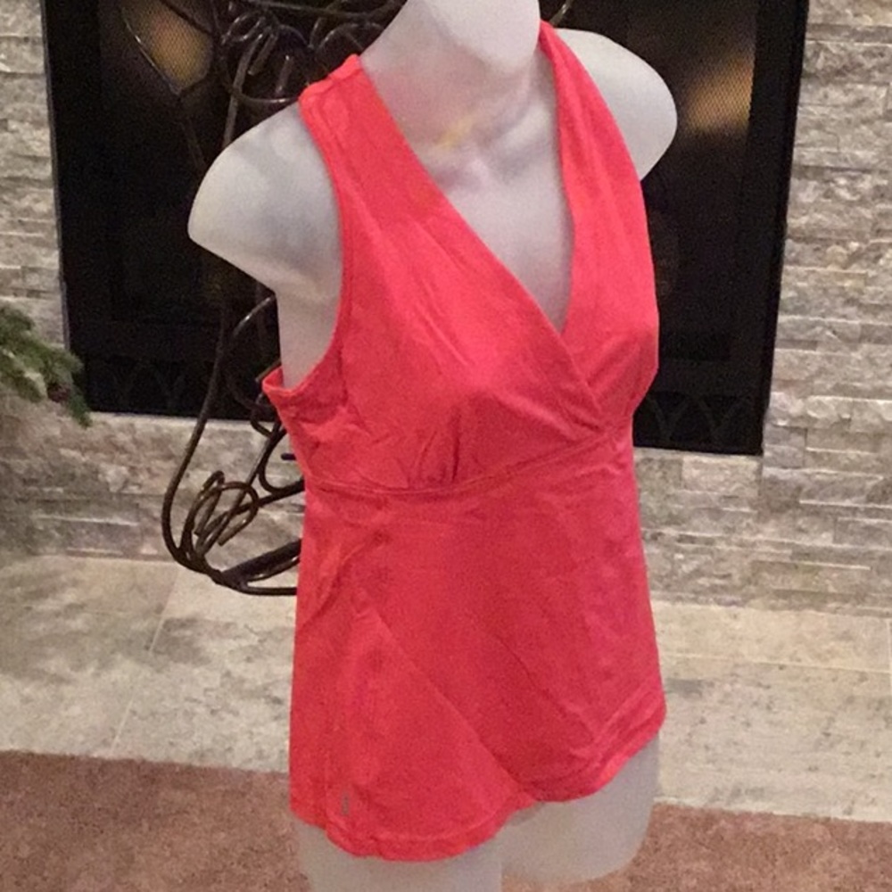 🤸‍♀️WORKOUT TOP 🆕 - Picture 2 of 7