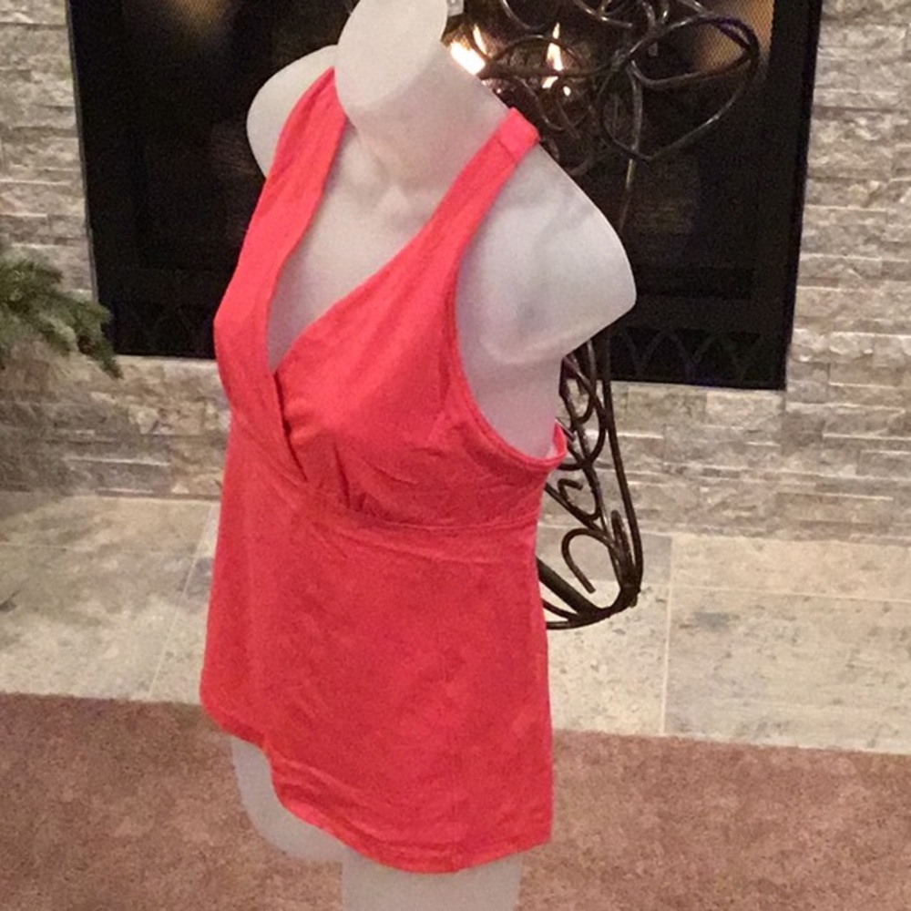 🤸‍♀️WORKOUT TOP 🆕 - Picture 3 of 7