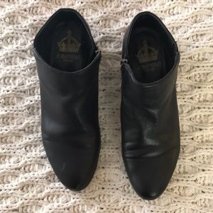 Crown Vintage Black Booties