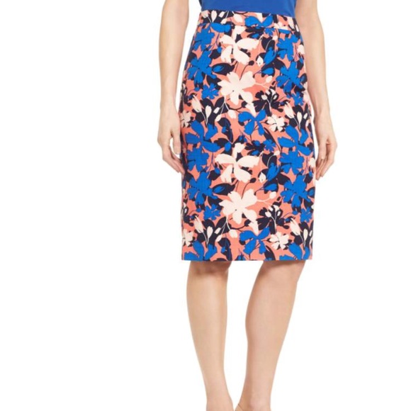 Halogen Dresses & Skirts - NWT Halogen Floral Pencil Skirt