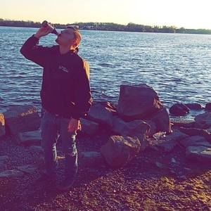 Meet your Posher, Jay