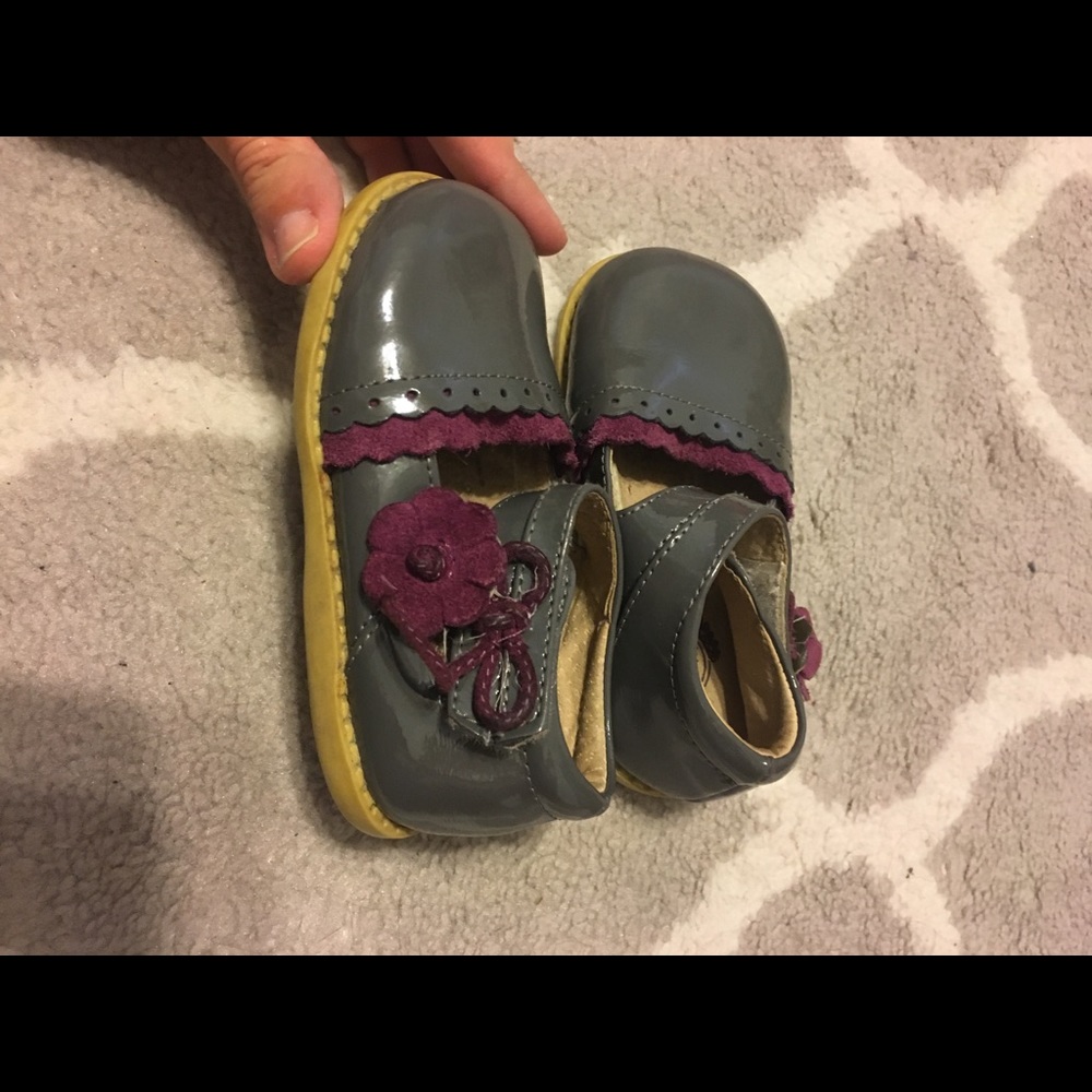Girls shoes - Gray Mary Janes