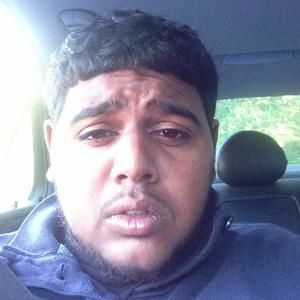 Meet your Posher, Gibron