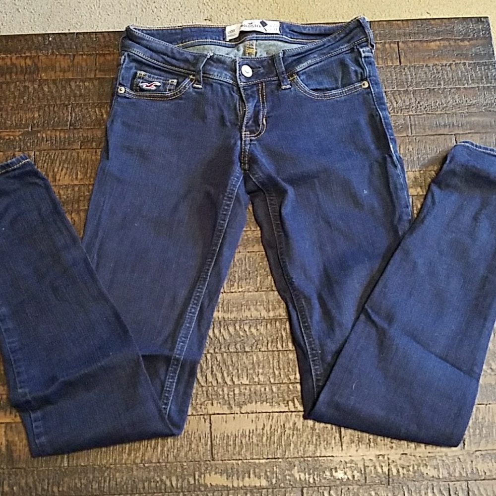 Hollister skinny jeans