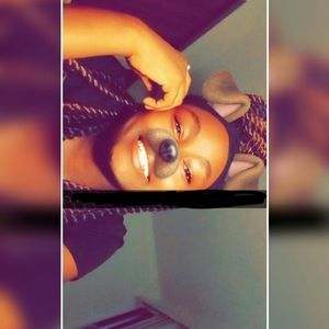 Meet your Posher, Kendra