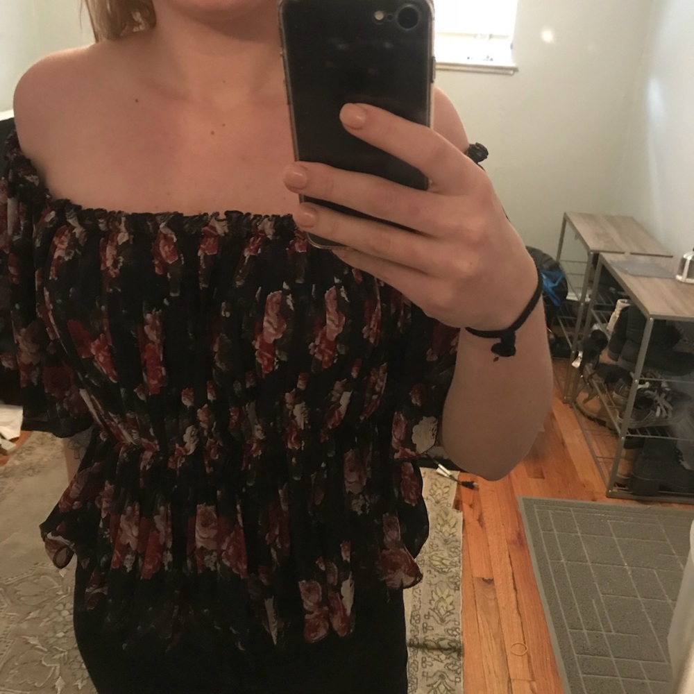 Shoulderless black and red/ pink rose top