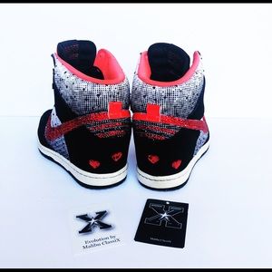 Nike Sky Hi Dunk- Queen of Hearts Evolved sz 9.5