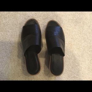 Vince Black Saskia Snake Leather Platform Slide