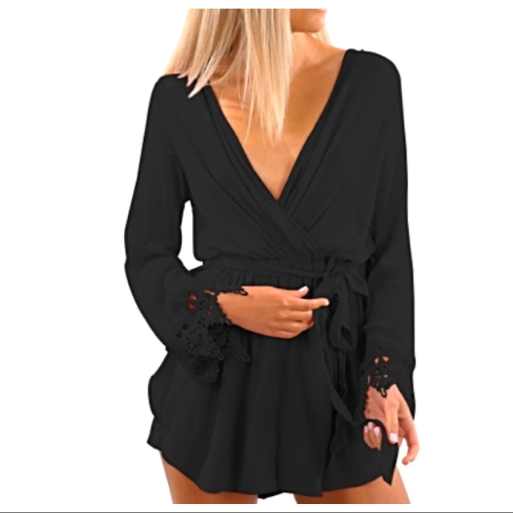 LAST ONE! Daisy romper