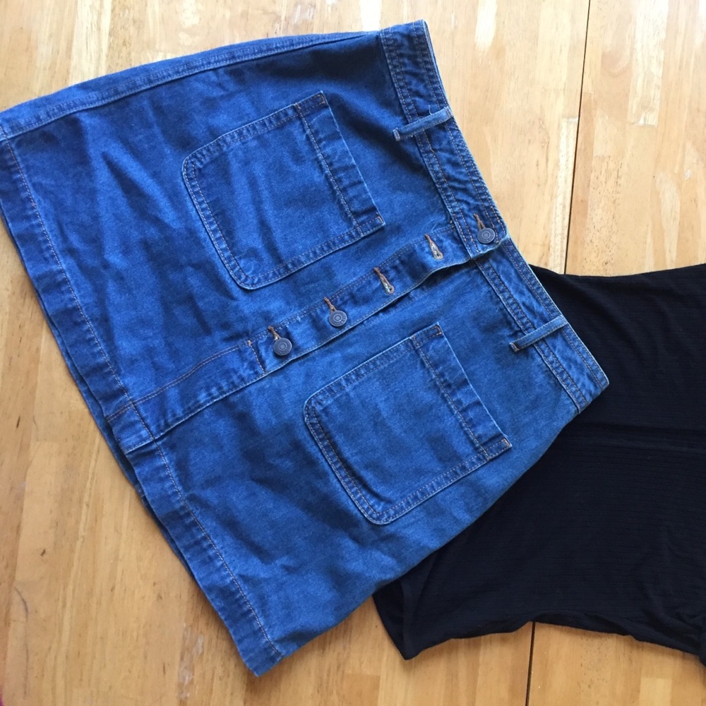 Old Navy Denim Skirt