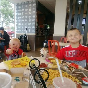 Meet your Posher, Russell